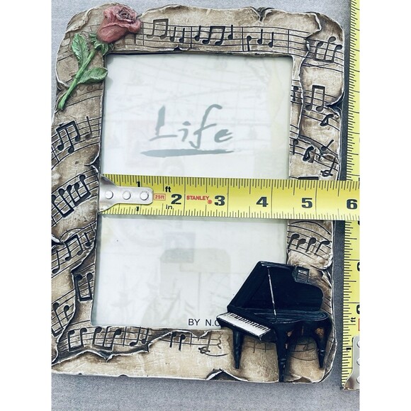 VTG Rustic Piano Roses Music Notes Resin Picture Frame 5"x7" Photo Holder - Picture 6 of 8